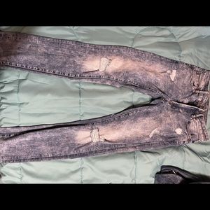 American Eagle 28x32 slim jeans